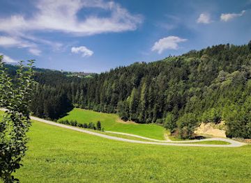 austria/weinviertel/attraction/burg-kreuzen