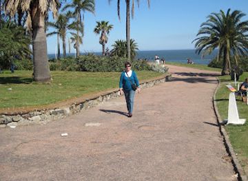 uruguay/montevideo/carrasco/attraction/plaza-virgilio
