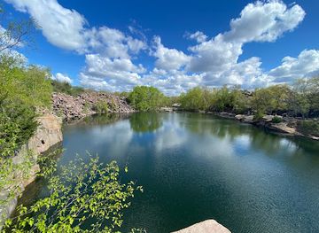 minnesota/mississippi-river/attraction/quarry-park-and-nature-preserve