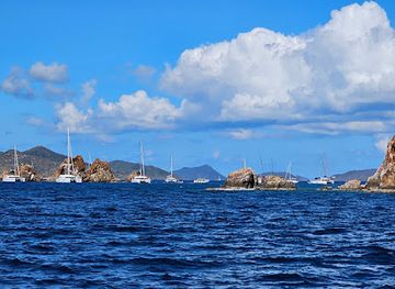 british-virgin-islands/road-town/attraction/aristocat-daysails