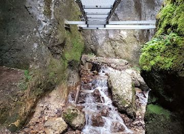 romania/brasov/attraction/seven-ladders-canyon