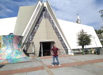 colombia/armenia/attraction/cathedral-inmaculada-concepcion