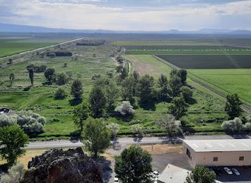 oregon/klamath-basin/attraction/klamath-basin-national-wildlife-refuge