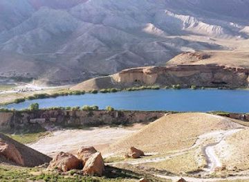 afghanistan/wardak/attraction/band-e-amir