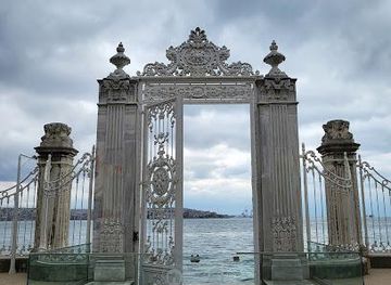 turkiye/istanbul/attraction/ciragan-palace