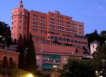 spain/sierra-nevada/attraction/pza-del-realejo