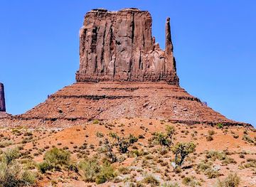 arizona/monument-valley/attraction/west-and-east-mitten-buttes