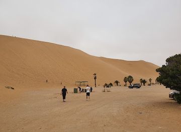 namibia/erongo/attraction/karakulia-weavers