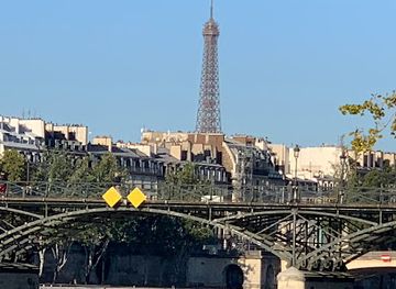 Tunnel des Tuileries [réservé aux piétons et aux cyclistes]