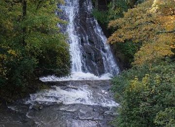 north-carolina/greenville/attraction/connestee-falls-overlook