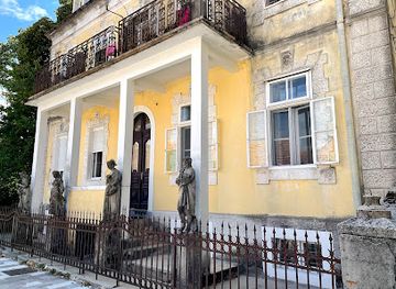 montenegro/zeta-plain/attraction/djukanovic-palace