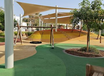united-arab-emirates/abu-dhabi-region/attraction/sheikha-fatima-park