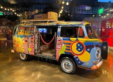 california/san-leandro/attraction/madame-tussauds-san-francisco