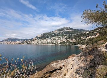 monaco/jardin-exotique/attraction/stone-on-stone