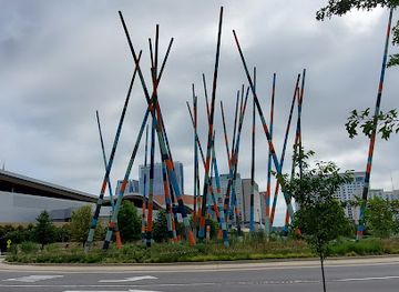 tennessee/middle-tennessee/attraction/nashville-whatliftsyou-wings-mural