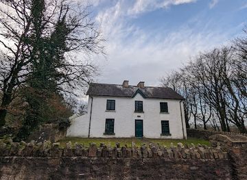 ireland/county-tipperary/attraction/famine-warhouse-1848