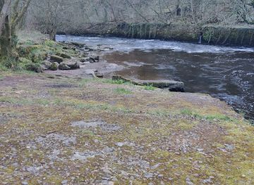 united-kingdom/stirling/attraction/river-point-allan-water