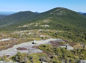 maine/western-maine-mountains/attraction/saddleback-mountain