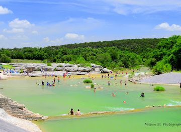 texas/red-river-valley/attraction/big-rocks-park