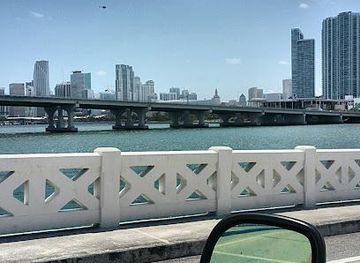 florida/fort-lauderdale/attraction/venetian-causeway