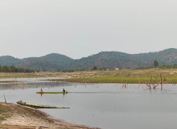 laos/khammouane-province/attraction/big-wooden-boat