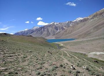 india/manali/attraction/hamta-pass