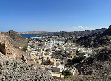 Muscat full view