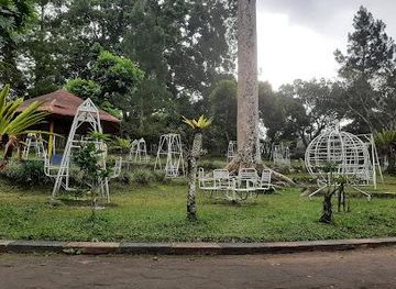 indonesia/yogyakarta/attraction/kaliurang-park-botanical-garden