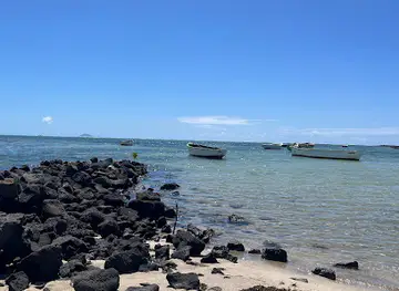 Roches Noires beach