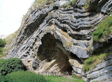 france/pays-basque/attraction/arpea-cave