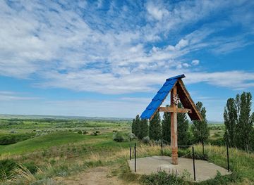 moldova/hotin-county/attraction/suta-de-movile