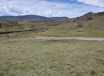 australia/kosciuszko-national-park/attraction/four-mile-hut-walk