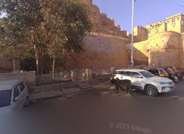 india/jaisalmer/attraction/akhai-pol