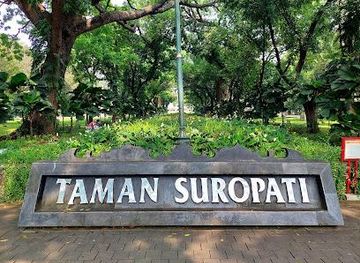indonesia/jakarta/attraction/suropati-park