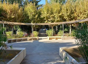 spain/huesca/attraction/fuente-luminosa-8-de-marzo