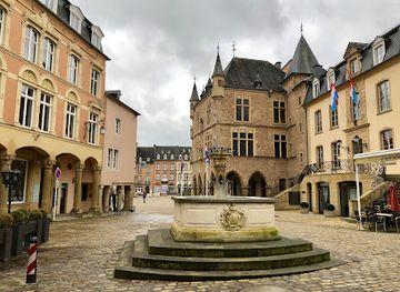 luxembourg/echternach/attraction/place-du-marche