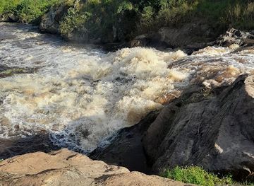 uganda/mbarara/attraction/obururuma-waterfalls