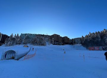 bosnia-and-herzegovina/bjelasnica-mountain/attraction/bjelasnica-children-s-bunny-hill-and-magic-carpet-conveyor-belt