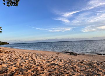 fiji/mamanuca-islands/attraction/cuvu-beach