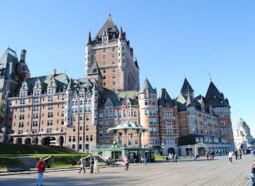canada/quebec/attraction/saint-louis-forts-and-chateaux-national-historic-site