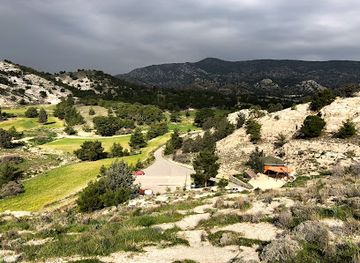 cyprus/kokkinochoria-red-soil-villages/attraction/incirli-cave