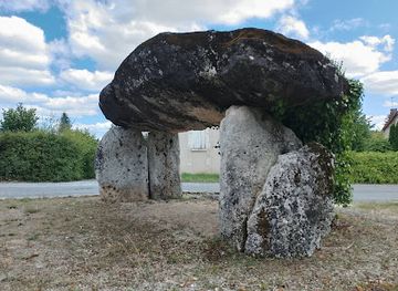 france/périgord-noir/attraction/dolmen-peyrlevade