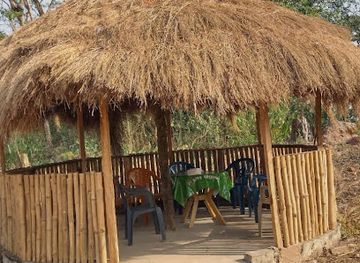 ghana/kwahu/attraction/final-view-resort-odweanoma-paragliding-receptive-site