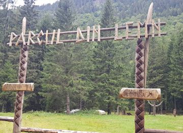 romania/transfagarasan-highway/attraction/parcul-din-lemn