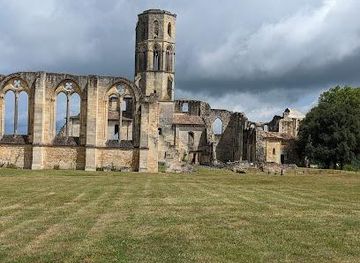 france/bordeaux/attraction/grande-sauve-abbey