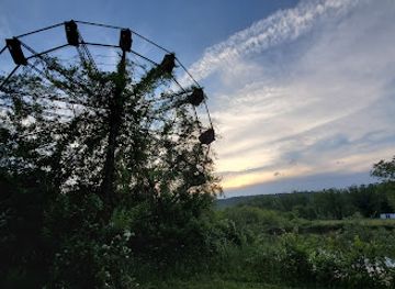 west-virginia/bluefield/attraction/lake-shawnee-abandoned-amusement-park