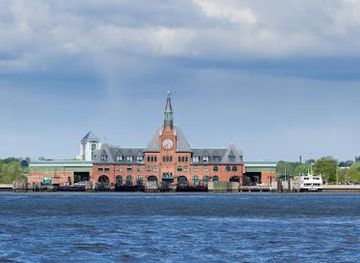 connecticut/greenwich/attraction/central-railroad-of-new-jersey-terminal