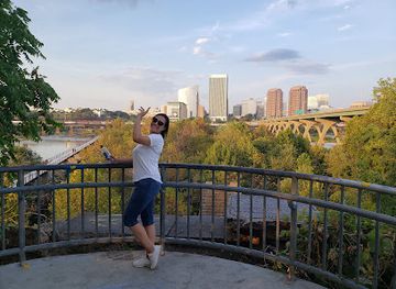 virginia/southern-virginia/attraction/t-tyler-potterfield-memorial-bridge