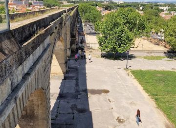 france/montpellier/ecusson/attraction/montpellier