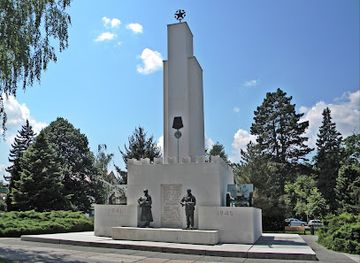 slovenia/prekmurje/attraction/spomenik-zmage